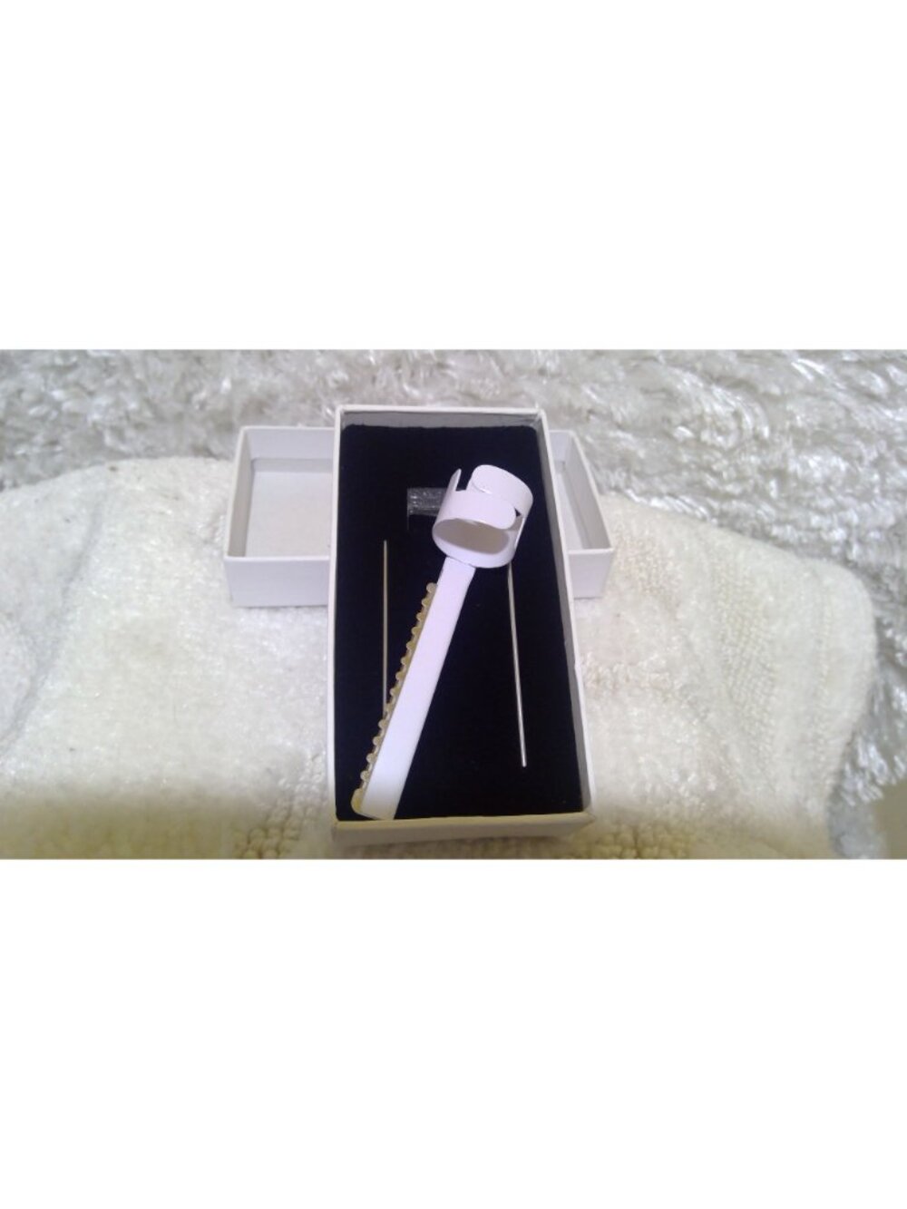Mane Tame Texture Finger Razor - Picture 9 of 9